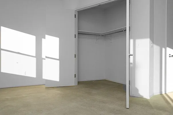 Rented by Flatiron Real Estate Advisors LLC | media 7