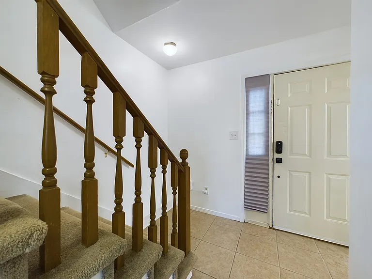 3150 Belle Meade Dr #B — Photo 3