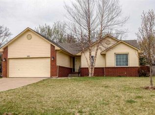 295 N Dowell Cir, Wichita, KS 67206