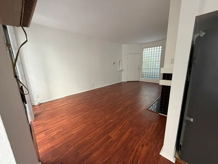 i3855 — Photo 10