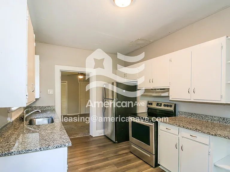 1623774_005_kitchen_6.jpg