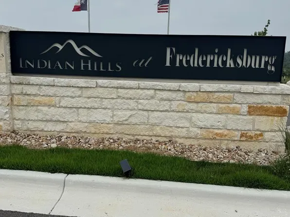 51 Badger Ridge Rd, Fredericksburg, TX 78624