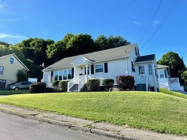 51 River Street, Augusta, ME 04330
