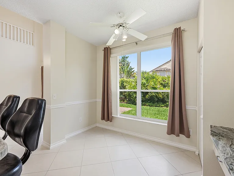 18474 Old Princeton Ln — Photo 13