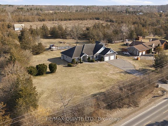 3rd image of 3717 County Road 3 Rd