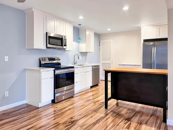 6814 Bentley Cir NE, Bremerton, WA 98311