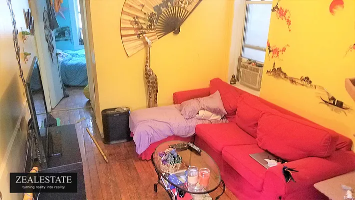 Rented by ZealEstate Group Inc | media 32