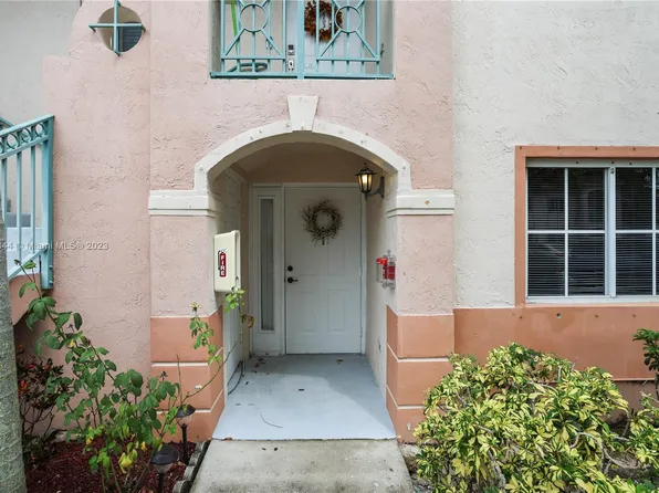 7785 NW 22nd Ct APT 103, Pembroke Pines, FL 33024