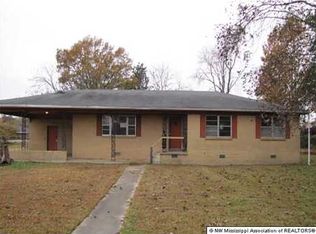 681 Powell St, Coldwater, MS 38618