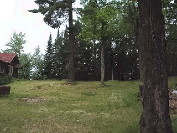 5th image of On Crane Lake Ln E