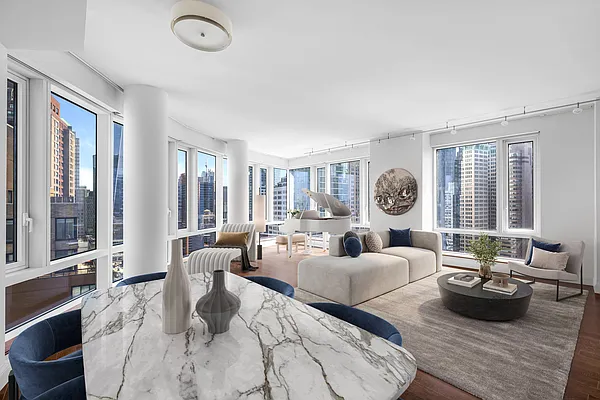 Rented by SERHANT. | media 1