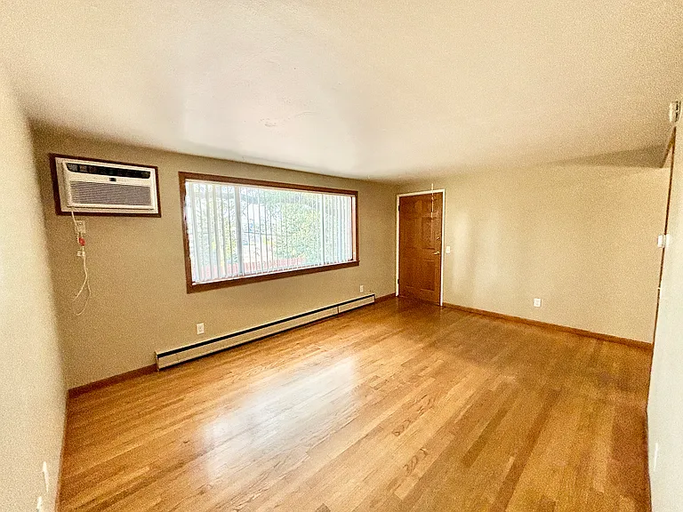 1141 Petra Pl #4 — Photo 3