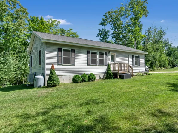 4 River View, Oxford, ME 04270