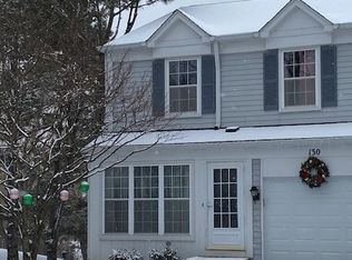 130 Park Ridge Ct, Aurora, IL 60504