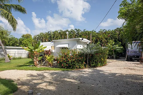 34 Dondi Rd Photo 1