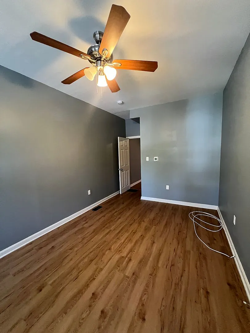 3925 Greenmount Avenue — Photo 3