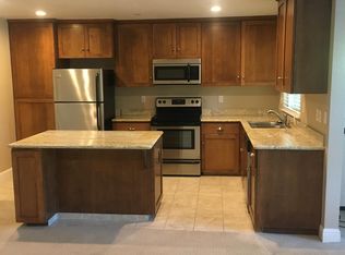 80 Laurel Dr APT 11, Danville, CA 94526