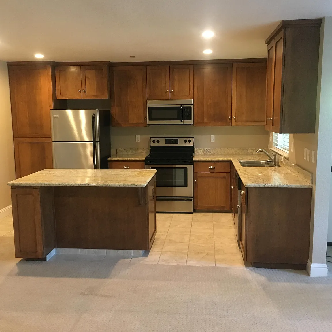 80 Laurel Dr APT 11 photo 1