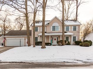 10730 Pine Cone Ct, Granger, IN