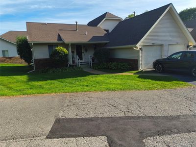 9085 Bavarian Way, Clarkston, MI, 48348