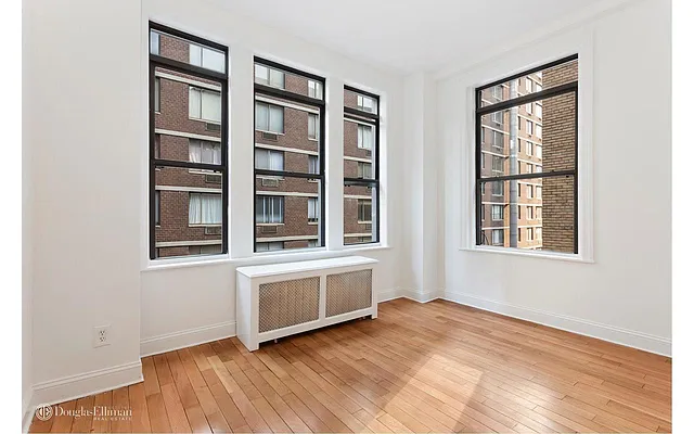 Rented by Douglas Elliman | media 15