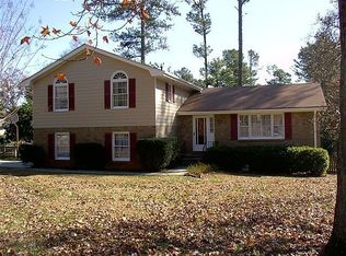 2566 Glen Cir, Lawrenceville, GA 30044