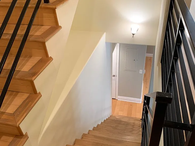 10652 Bloomfield St #1-4 — Photo 5