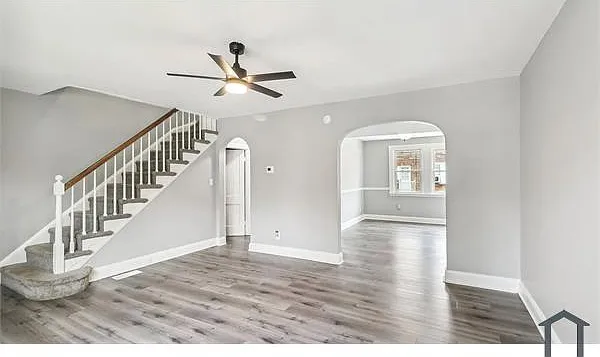 28 S Bernice Ave — Photo 2