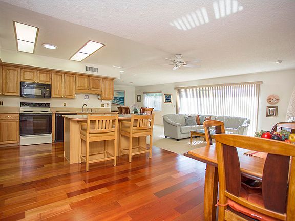 3rd image of 8189 E Del Caverna Dr