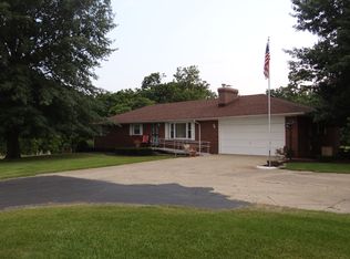 3566 Indianola Ridge Farm Rd, Indianola, IL 61850
