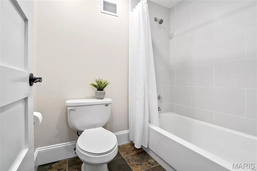 1 bed, $1,250 — Photo 1