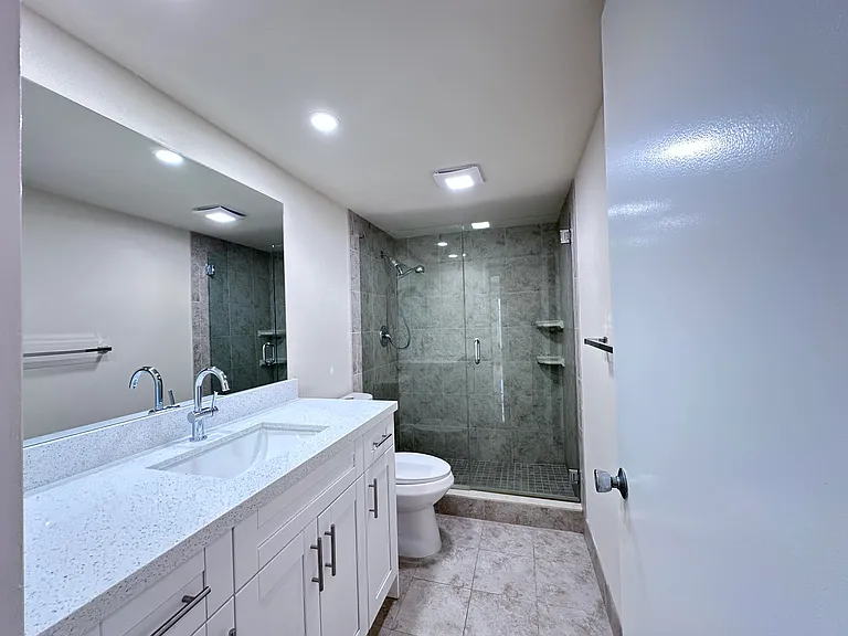 10777 W Sample Rd #714 — Photo 14
