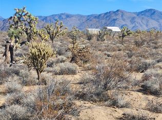 16858 S Butch Cassidy Rd, Yucca, AZ 86438