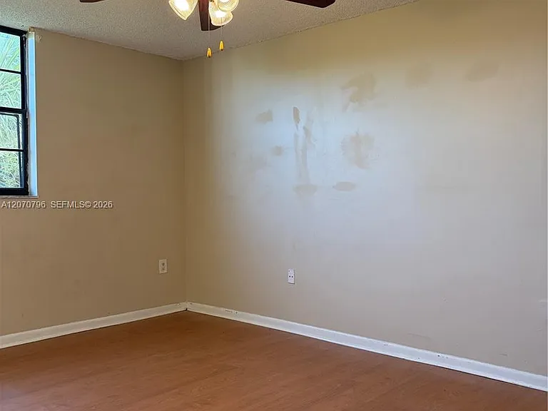 10865 SW 112th Ave #313 — Photo 3