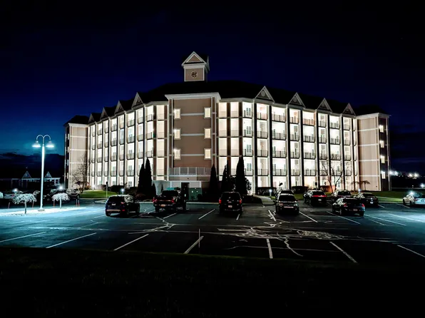 223 Lakeside Dr, Ludington, MI 49431