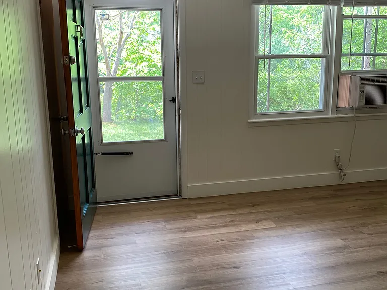 68 Webb Cove Rd #B — Photo 1