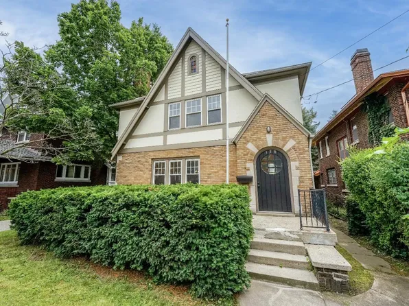 138 Burton St SE, Grand Rapids, MI 49507