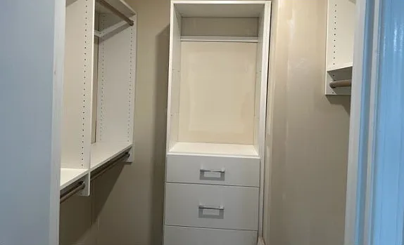 Primary walk in closet