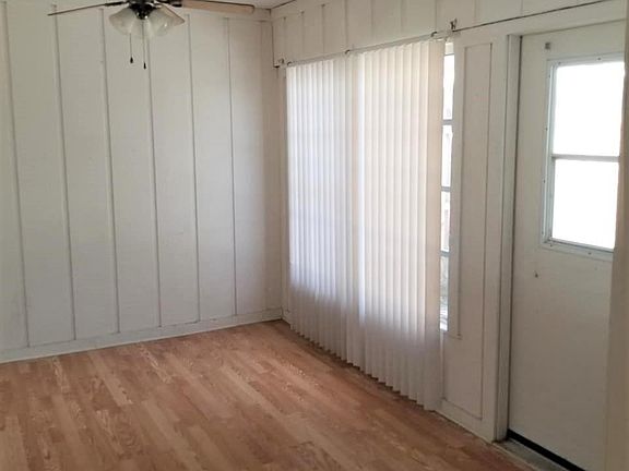 5th image of 4607 Skyline Blvd APT A