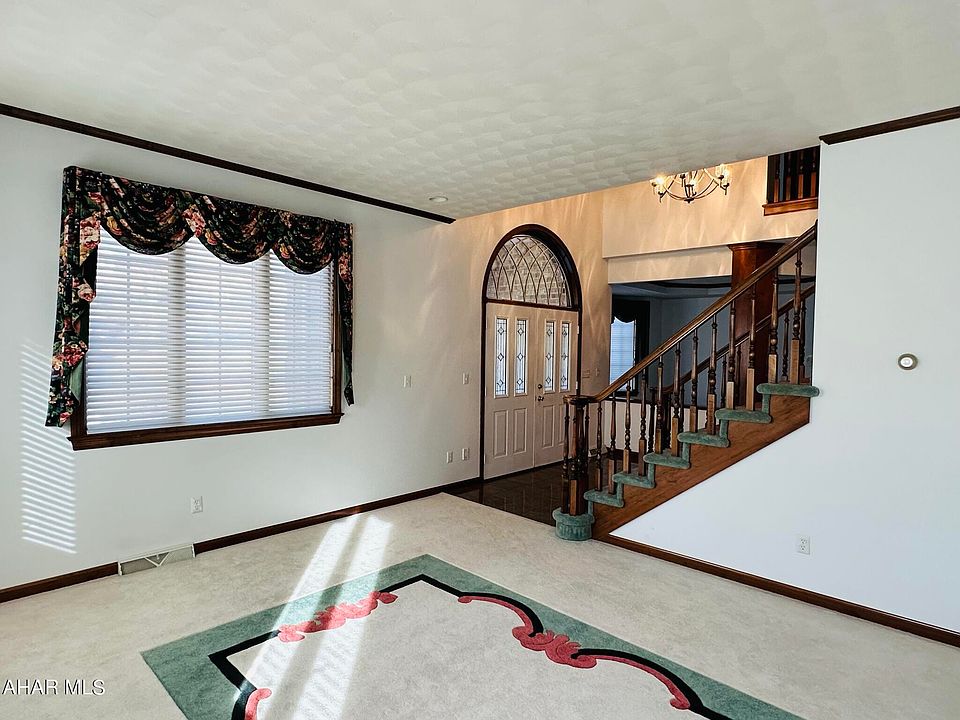 149 Stratford Ct, Hollidaysburg, PA 16648 MLS 70944 Zillow