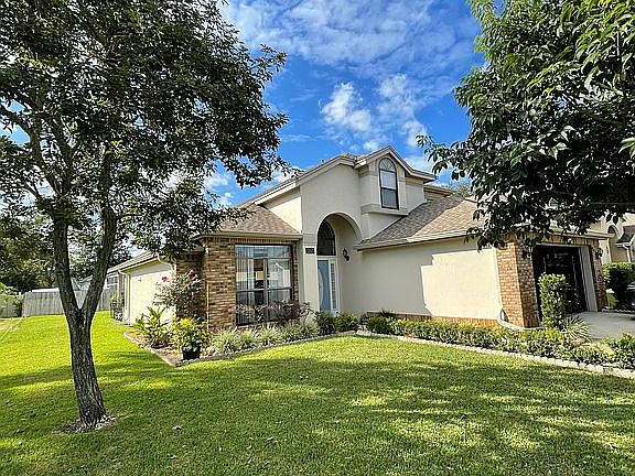 4th image of 1203 Moses Creek Ct