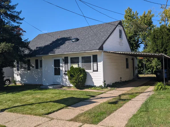 83 W 8th St, Burlington, NJ 08016