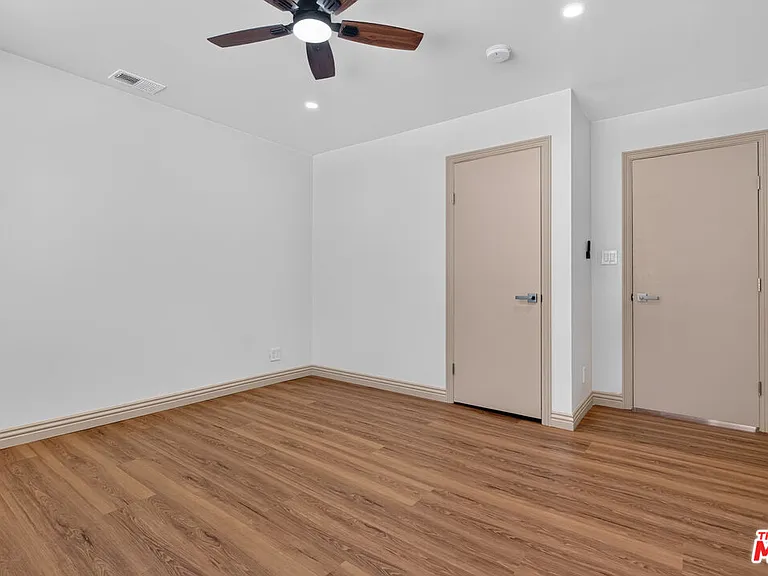 4170 Madison Ave #1/2 — Photo 38
