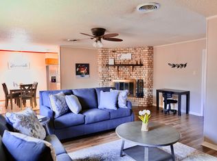 6075 Navajo Trl, Beaumont, TX 77708