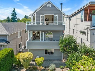 8545 Caroline Avenue N, Seattle, WA, 98103