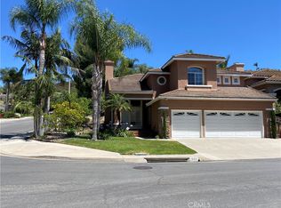 904 S Creekview Ln, Anaheim, CA 92808