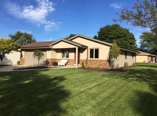 W158N10752 Catskill Ln, Germantown, WI 53022