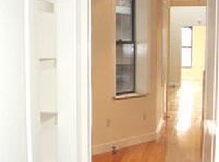 321 E 10th St, New York, NY 10009