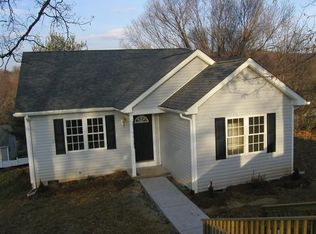 1112 3rd St, Waynesboro, VA 22980