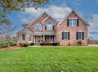 151 Mohawk Path, Holliston, MA 01746